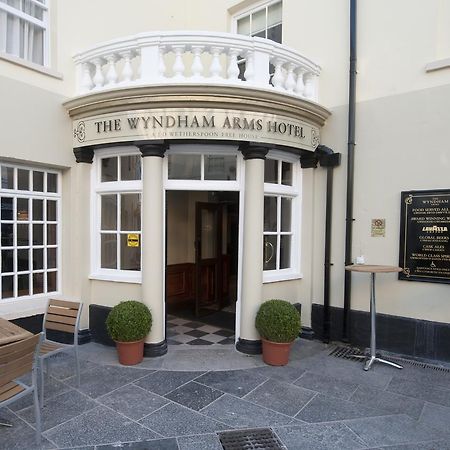 The Wyndham Arms-Wetherspoon Ξενοδοχείο Bridgend  Εξωτερικό φωτογραφία